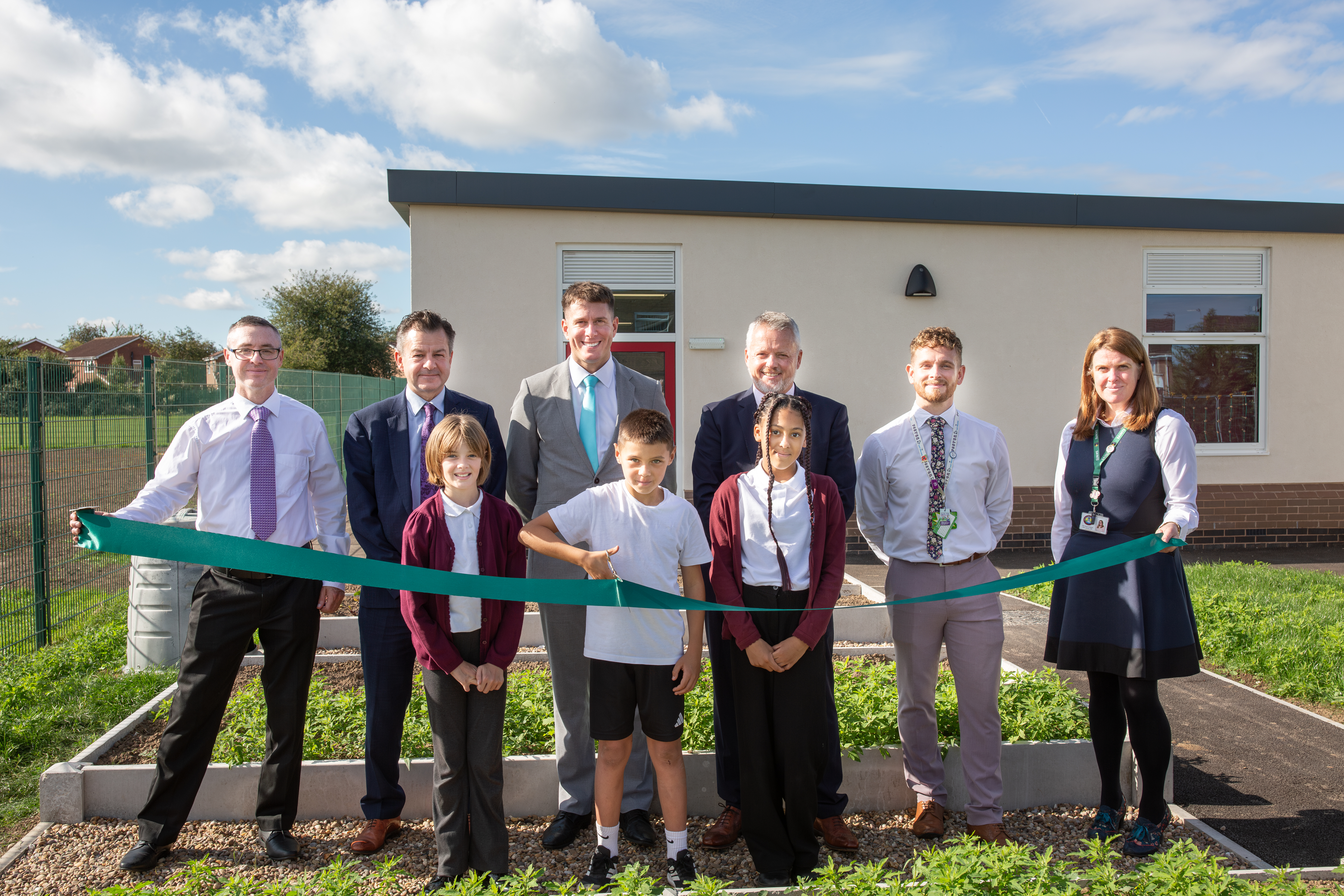 Arc Leen Mills Primary 06 10 26 3