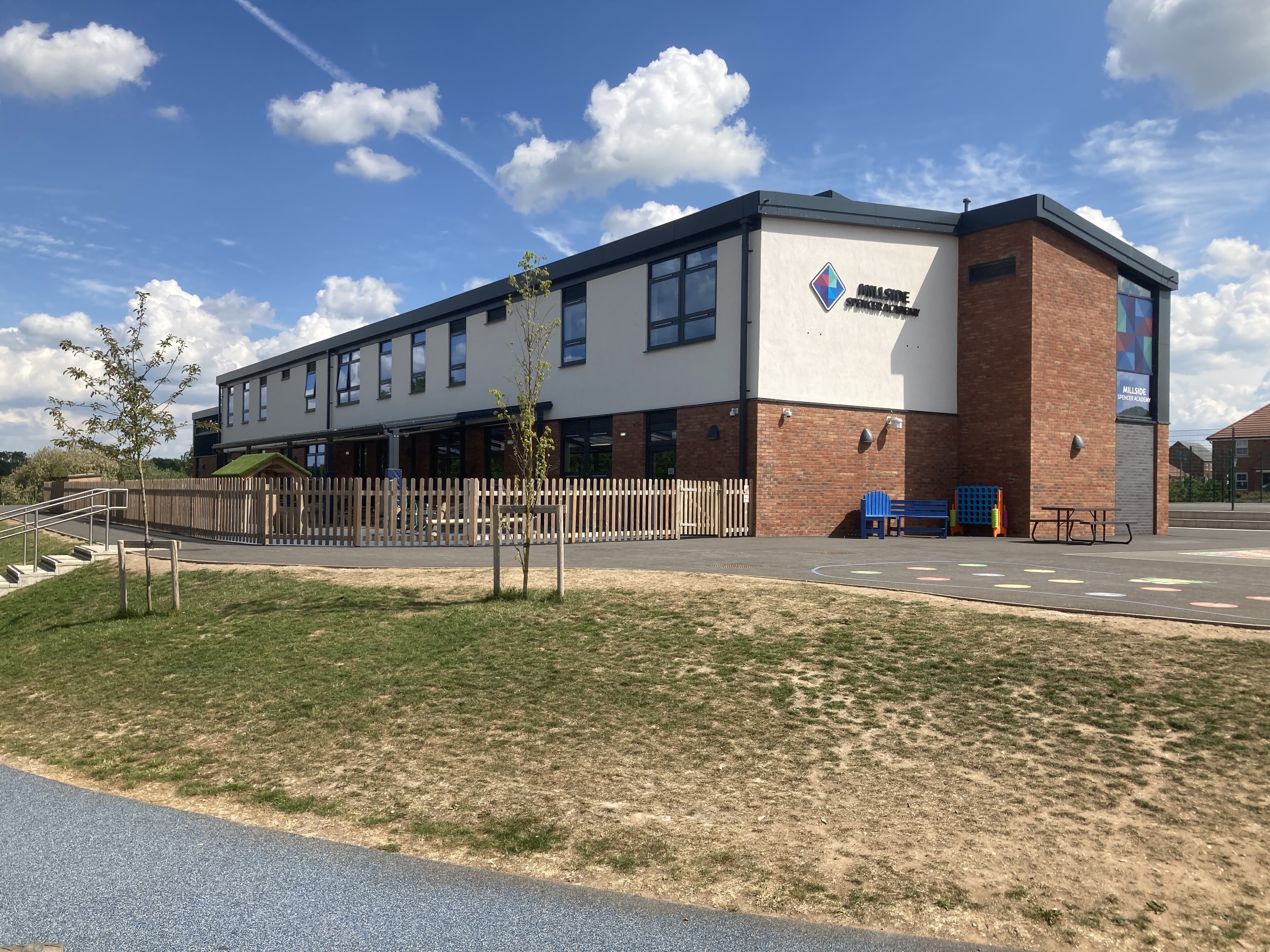 Millside Spencer Academy external 003